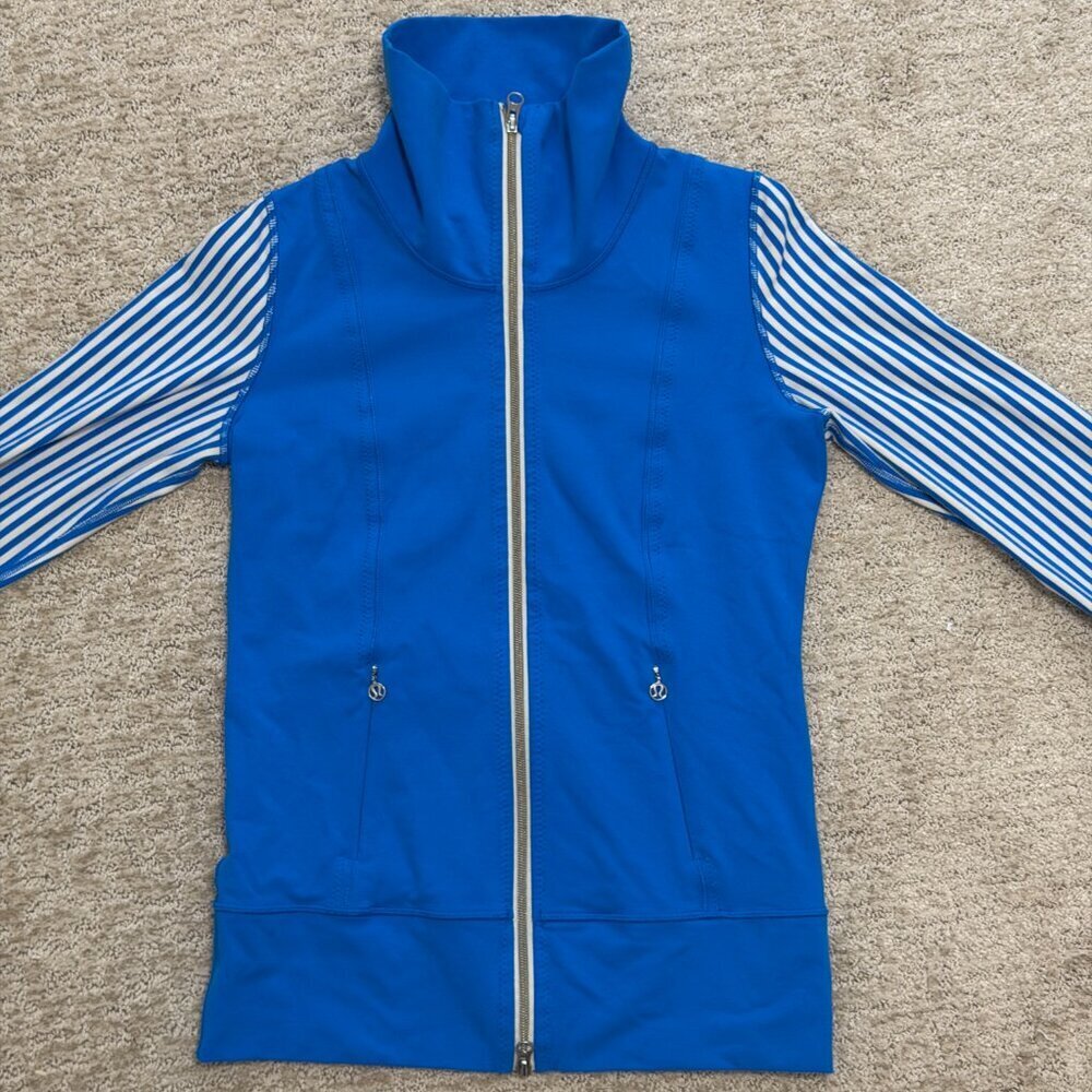 Lululemon Blue Full Zip Yoga Jacket Striped Sleeves | Fitted Athletic Layer - Picture 13 of 16